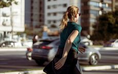 Article Image for Exploring the Role of Micro-Workouts in Urban Wellness Landscapes