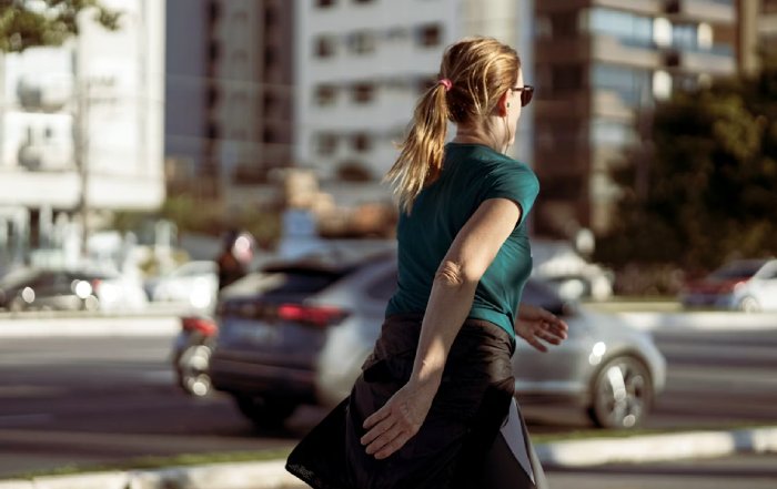 Article Image for Exploring the Role of Micro-Workouts in Urban Wellness Landscapes