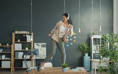 Article Image for Hybrid Work Models and Employee Fitness