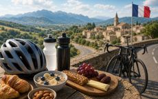 Article Image for Sports Nutrition for Long-Distance Cycling in France